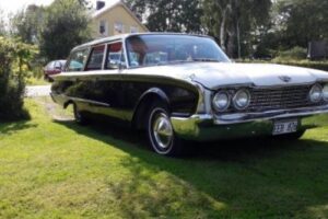 Ford County sedan –60