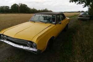 Oldsmobile Cutlass –64