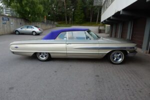 Ford Galaxie –64