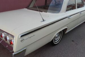 Chevrolet Impala survivor –62