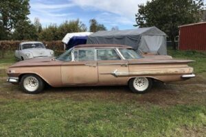 Chevrolet Impala 4dr/ht –60