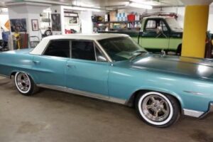 Pontiac Bonneville –64