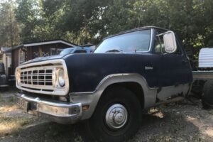 Dodge D200 –72