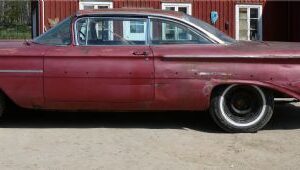 Oldsmobile Super 88 2dr ht –60