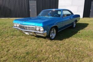 Chevrolet Impala  –65