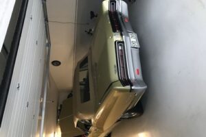Buick Wildcat cab –67