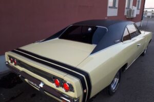 Dodge Charger –68