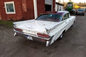 Pontiac Starchief –59