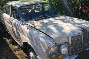 Mercedes Benz 220 b –65