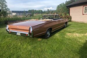 Ford Mercury cab –67