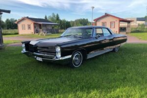 Pontiac Bonneville –66