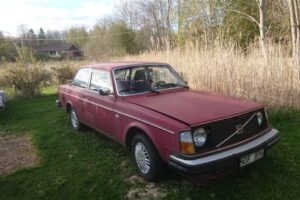 Volvo 242 dl –75
