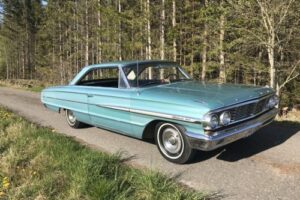 Ford Galaxie  –64