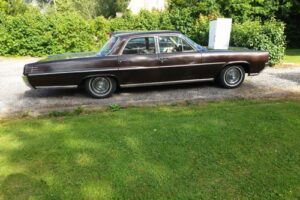 Pontiac Starcheif  –64