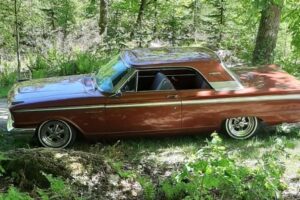 Ford Fairlane 500  –63