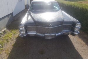 Cadillac Sedan de ville –65