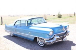 Cadillac Sedan de ville –56