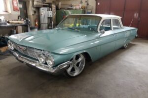 Chevrolet Biscayne –61
