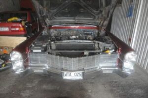 Cadillac Deville  –65