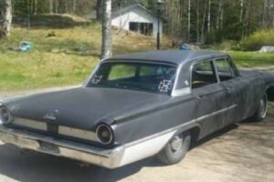 Ford Galaxie  –61