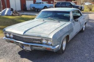 Chevrolet Caprice 4dr ht –66