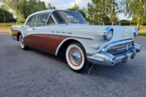 Buick Century riviera –57