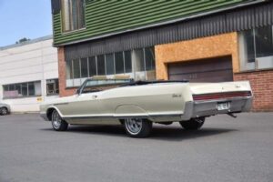 Buick Electra –66