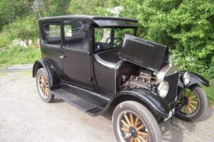 Ford Ford twodoor –26
