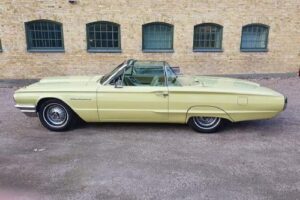 Ford Thunderbird cab –64