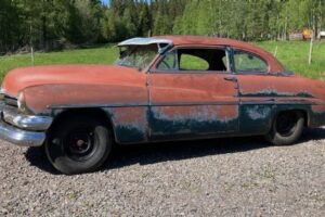 Mercury 2 door coupe –51
