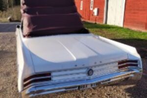 Buick Lesabre –64