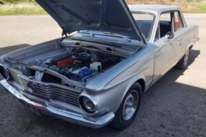 Plymouth Valiant –64