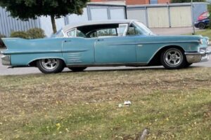 Cadillac Deville –58