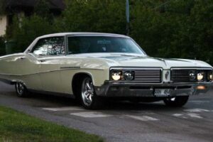 Buick Electra limited –68