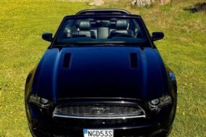 Ford Mustang cab v8 –13