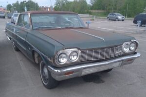Chevrolet Impala 4d ht –64