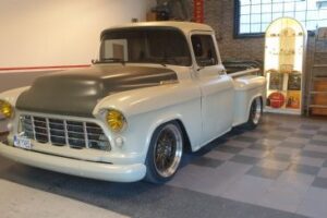 Chevrolet 3100  –56