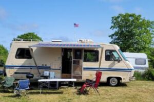 Chevrolet Pace arrow –83
