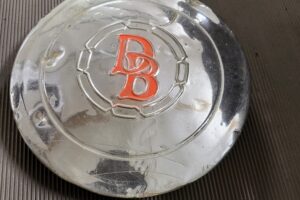 Köpes: Dodge 1930 navkapslar 