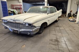 Imperial  4 door hardtop –60
