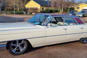Cadillac Sedan deville –63