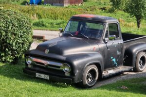 Ford F 100 –55