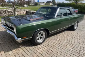 Plymouth GTX Convertible. 440 / 4 växlad manuell. Dana 60. PS. PB. 1 av 701 ex. –69