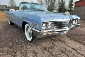 Buick Electra 225 Convertible –64