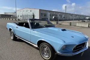 Ford Mustang GT Cab –69