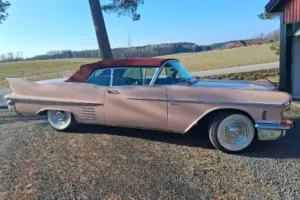 Cadillac serie 62 cab –58
