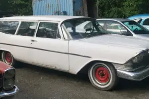 Plymouth suburban –59