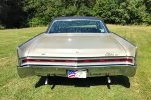 Buick Electra 225 Custom 4 dr –67