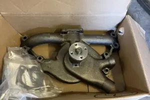 Cadillac vattenpump 1949-1956 EJ 1954