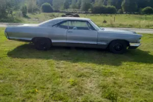Pontiac Bonneville 2drht 421 –65